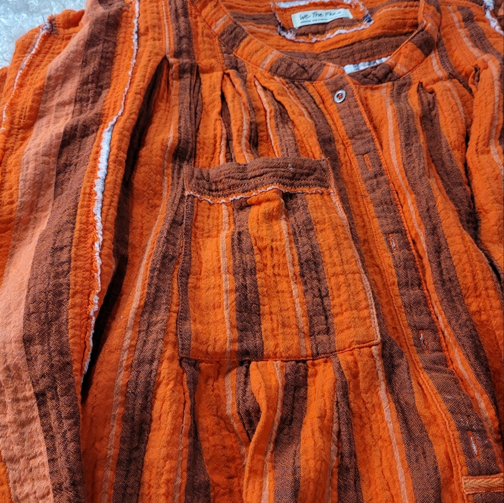 Blouse - Picture 2 of 6